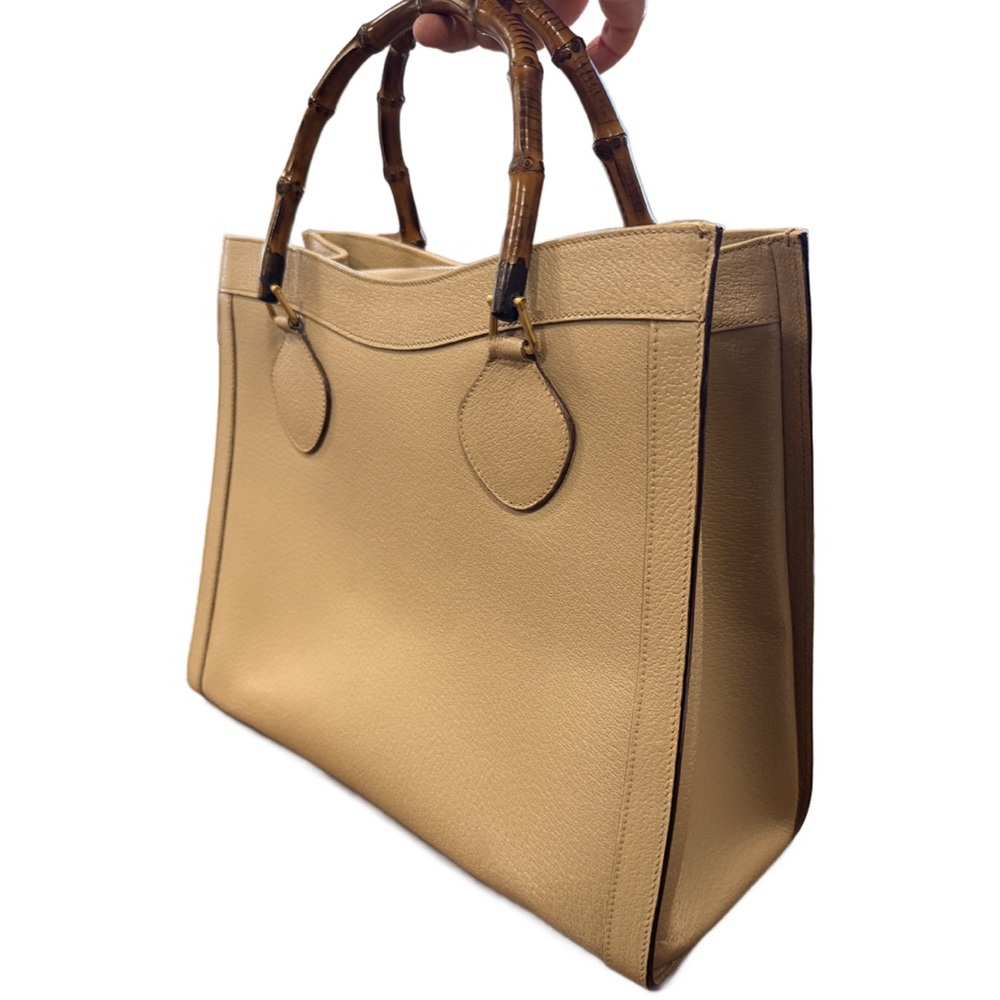 Gucci Diana Beige Leather Tote - Picture 2 of 14